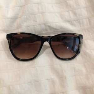 🕶Ted Baker sunglasses